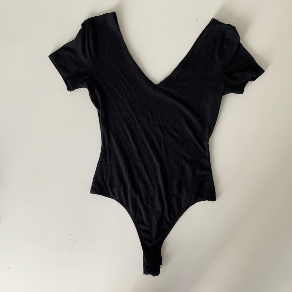Black Short-Sleeve Thong Bodysuit